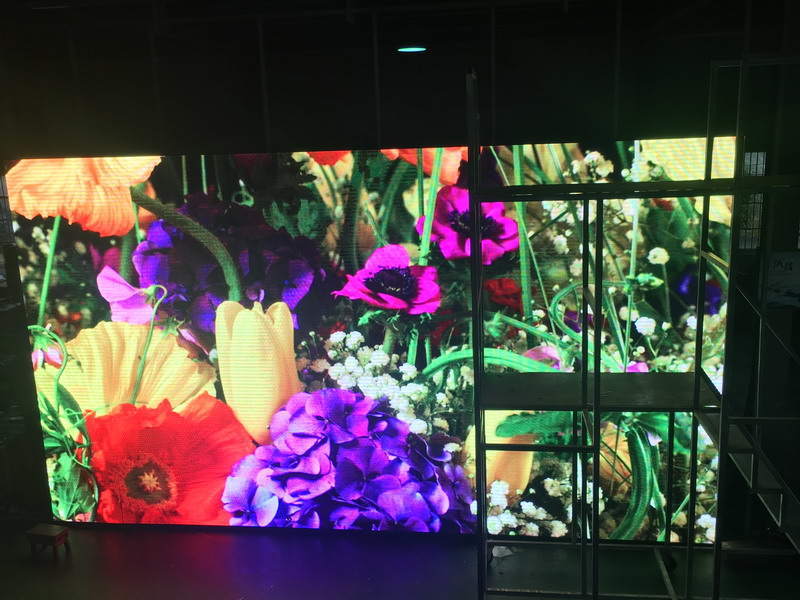 室內P3顯示屏